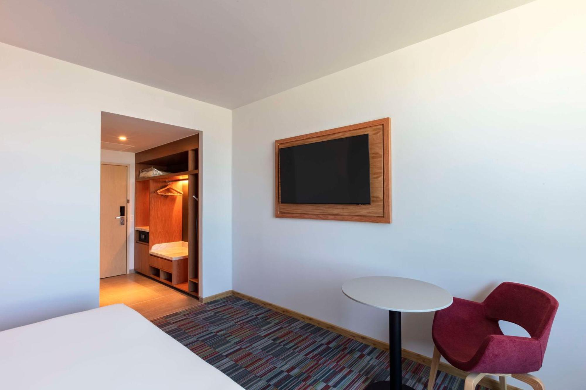 Hilton Garden Inn Guadalajara Airport El Zapote  Екстериор снимка