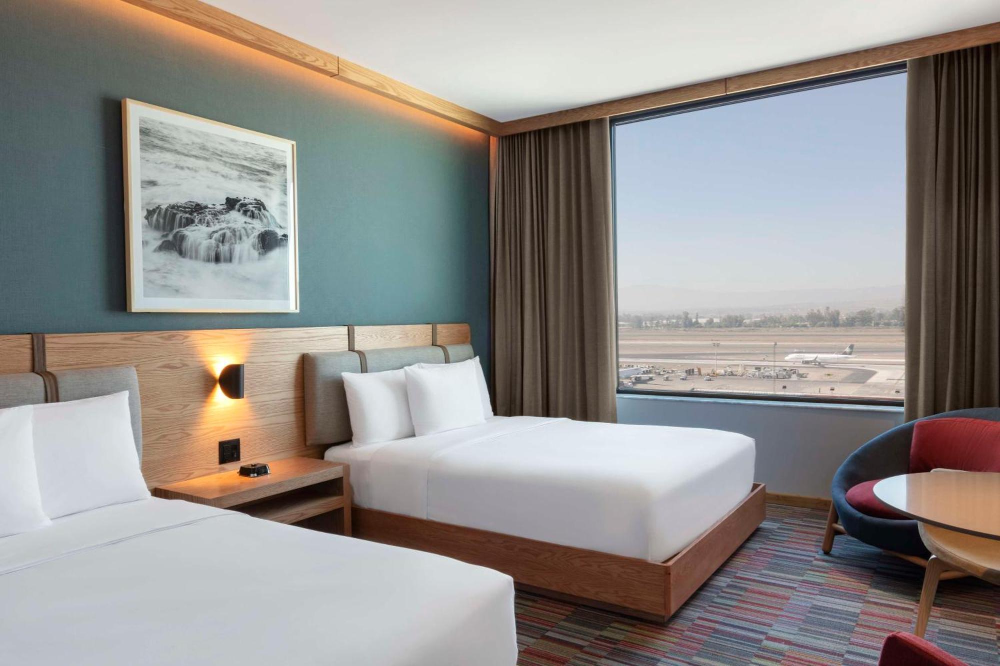 Hilton Garden Inn Guadalajara Airport El Zapote  Екстериор снимка